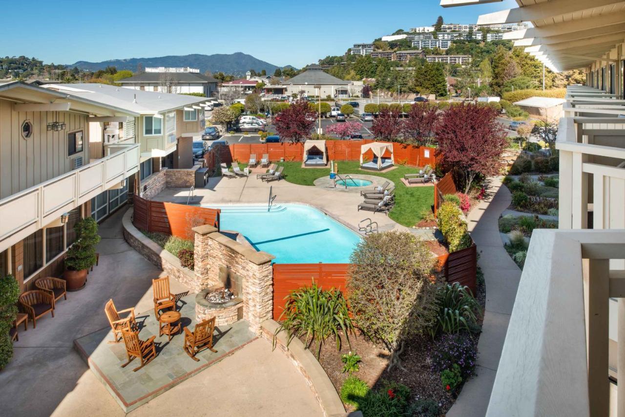 The Lodge At Tiburon Extérieur photo